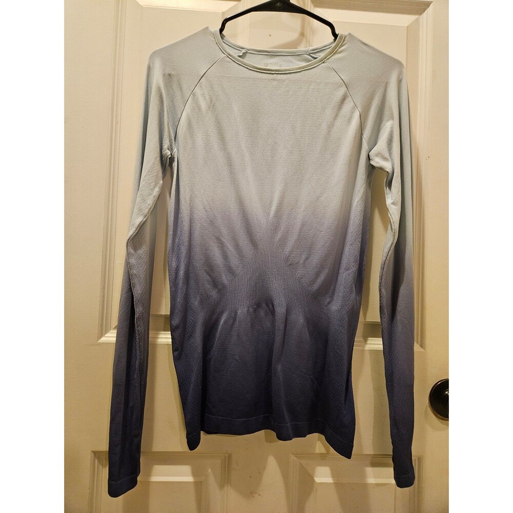Zella Medium Women's Longsleeve Athletic Top Workout Wear Light Dark Blue Ombre